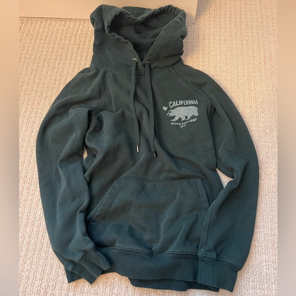 Garage Women’s California sweatshirt